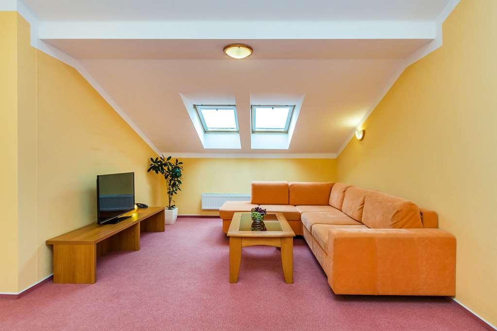 Hotel Horal Rožnov pod Radhoštěm 部屋 写真