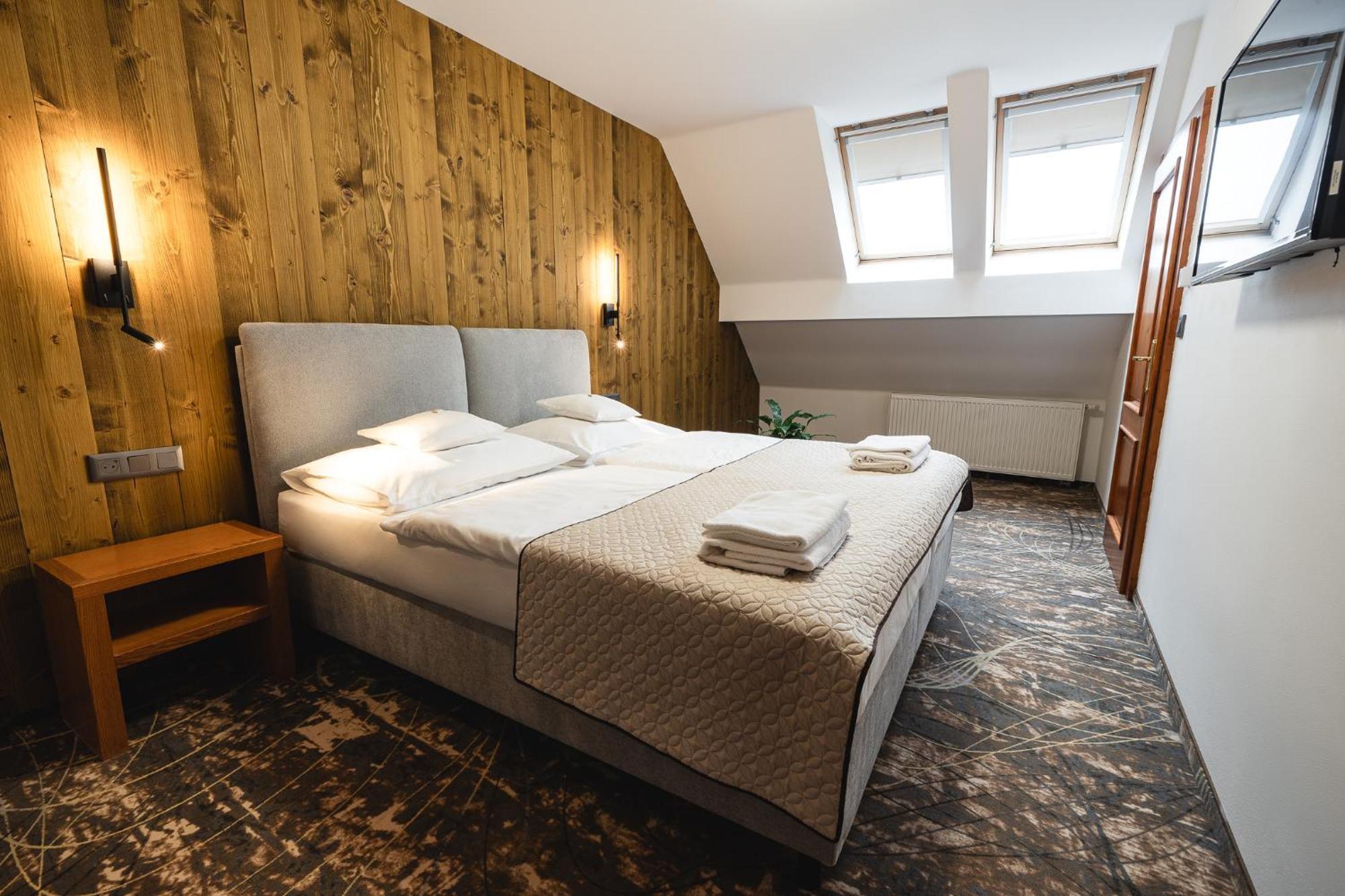 Hotel Horal Rožnov pod Radhoštěm 部屋 写真